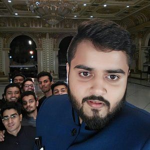 Meet your Posher, Agha